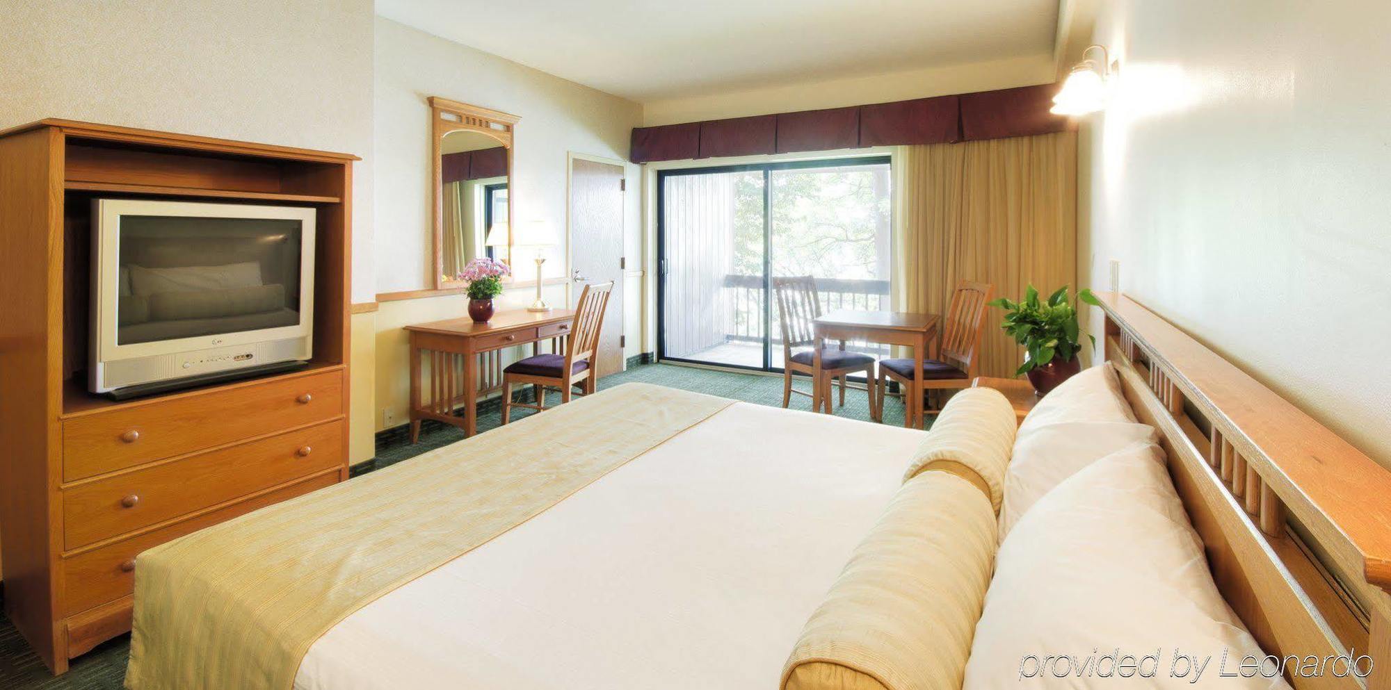 Deer Creek State Park Lodge And Conference Center Crownover Mill Phòng bức ảnh